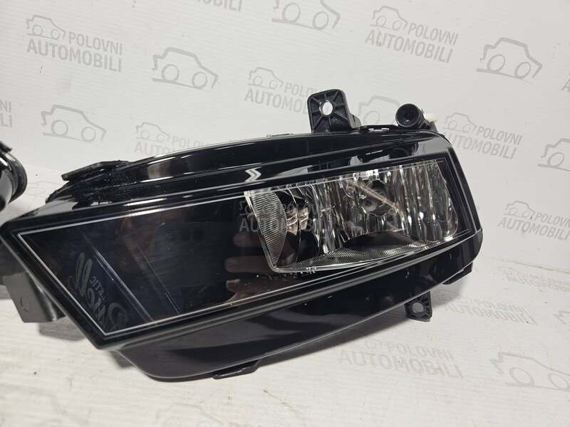 GOLF 7 MAGLENKA DESNA LEVA