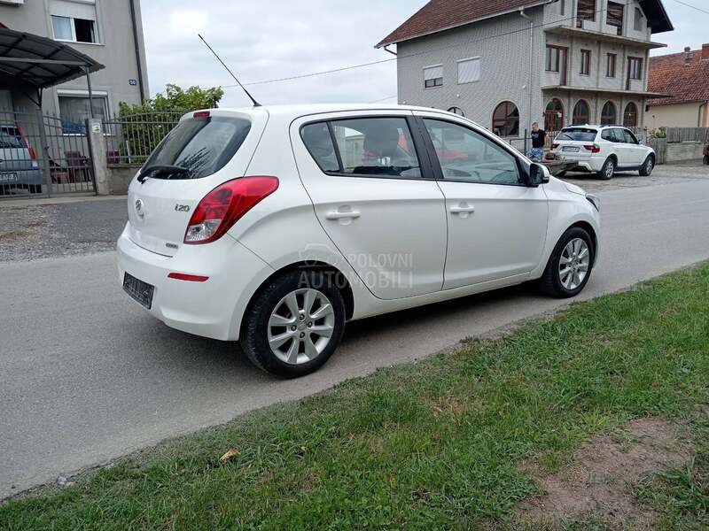 Hyundai i20 1.1crdi nav.