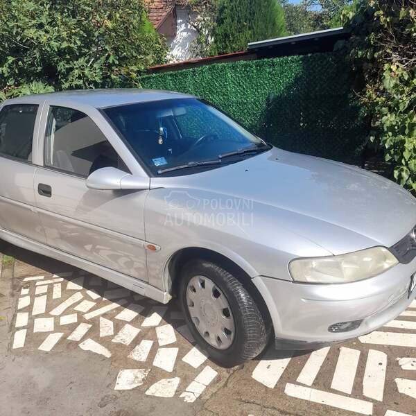 Opel Vectra B 1.8 16v