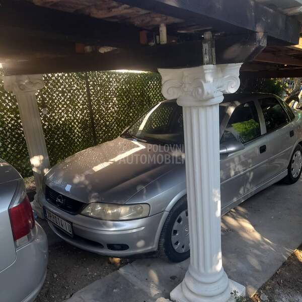 Opel Vectra B 1.8 16v