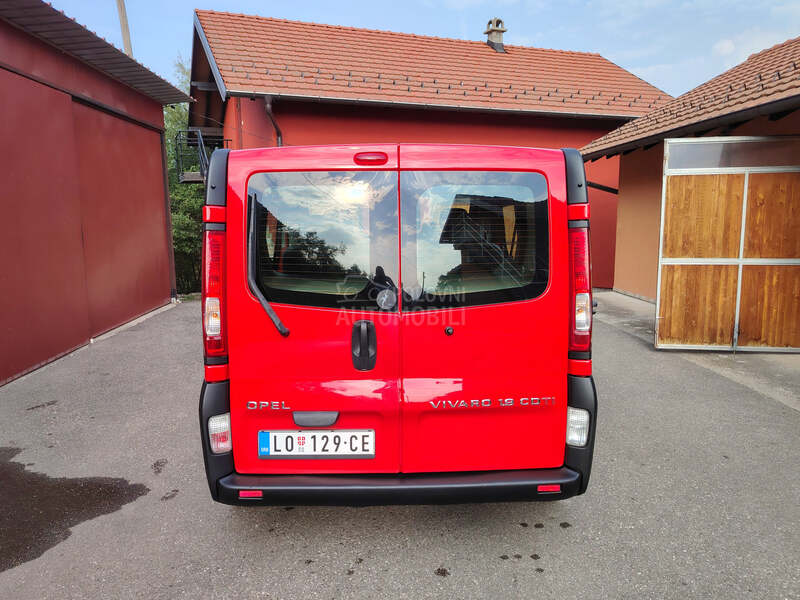 Opel Vivaro 