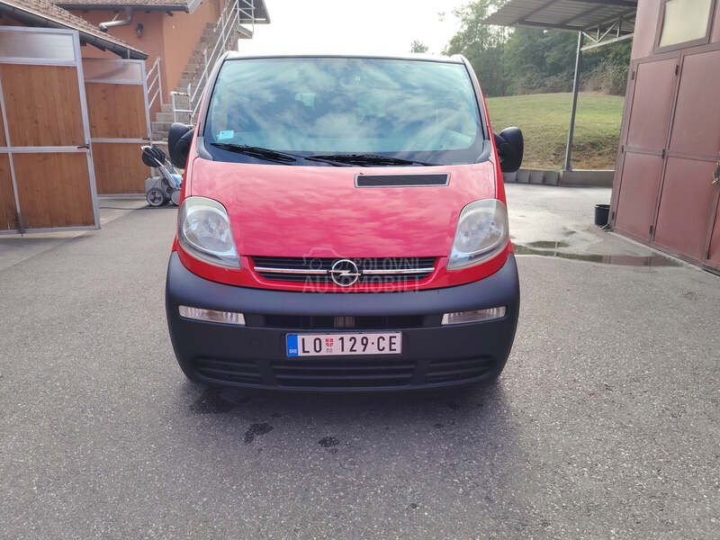 Opel Vivaro 