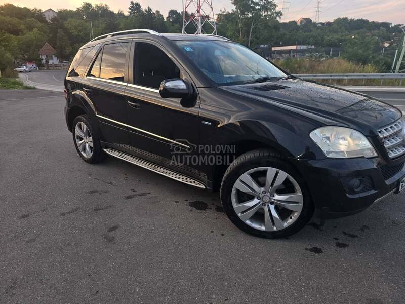 Mercedes Benz ML 300 Ml300