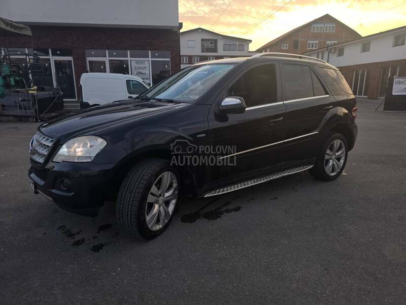 Mercedes Benz ML 300 Ml300