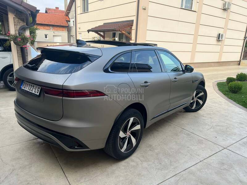 Jaguar F pace 
