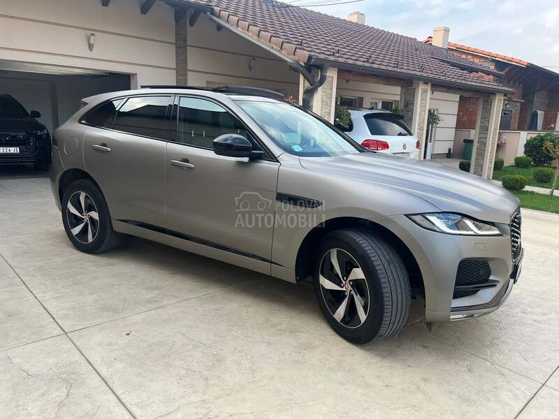 Jaguar F pace 