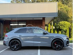 Audi RS Q8 3xTV Carbon slika 4