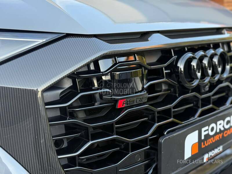Audi RS Q8 3xTV Carbon