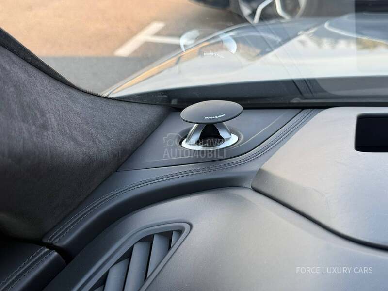 Audi RS Q8 3xTV Carbon
