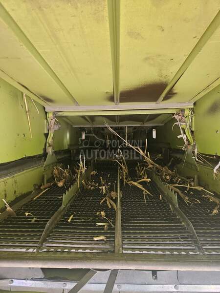Claas Dominator 76