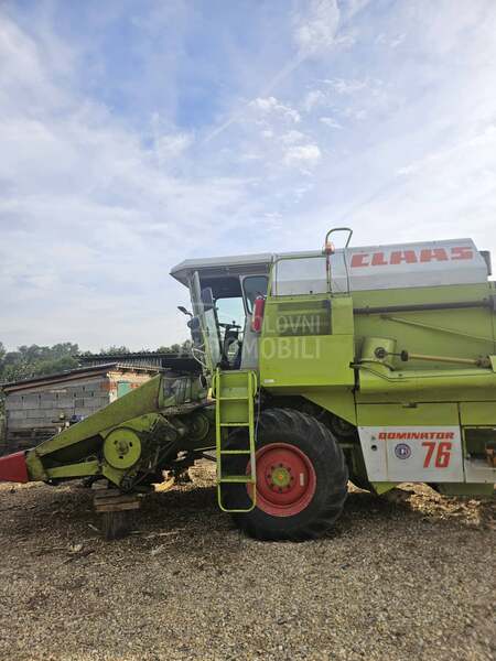 Claas Dominator 76