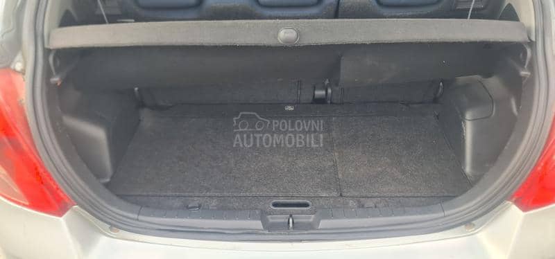 Toyota Yaris 1.0 VTI