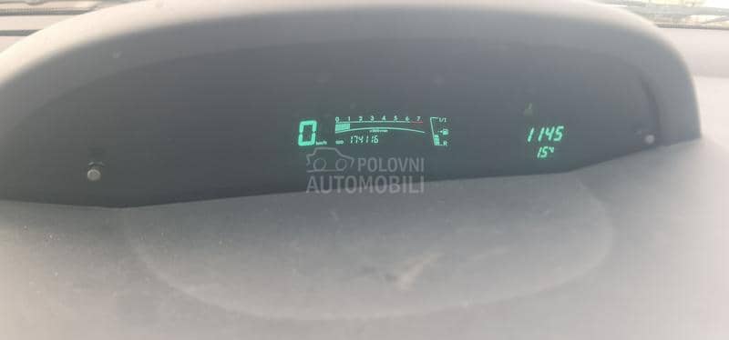 Toyota Yaris 1.0 VTI