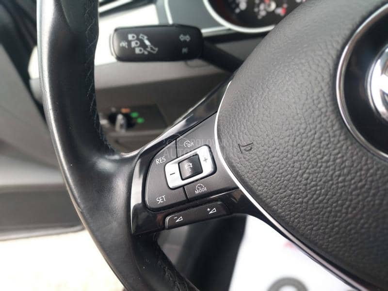 Volkswagen Passat B8 1.6 tdi AUT/LED/NAV