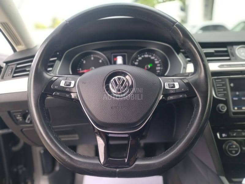 Volkswagen Passat B8 1.6 tdi AUT/LED/NAV