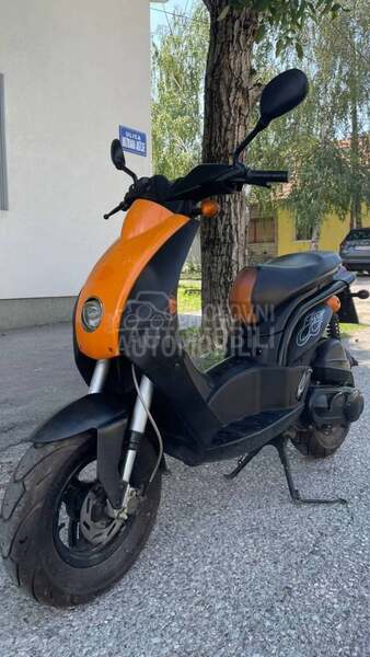 Peugeot Ludix snake