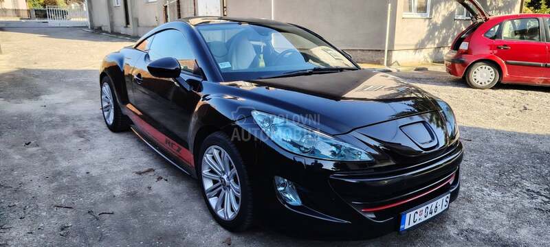 Peugeot RCZ 