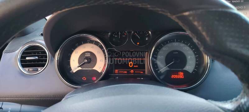 Peugeot RCZ 