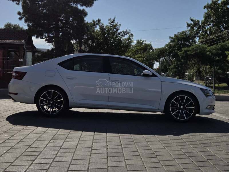 Škoda Superb A.U.T.O.M.A.T.I.C