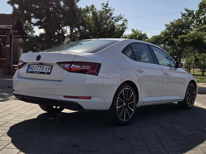 Škoda Superb A.U.T.O.M.A.T.I.C
