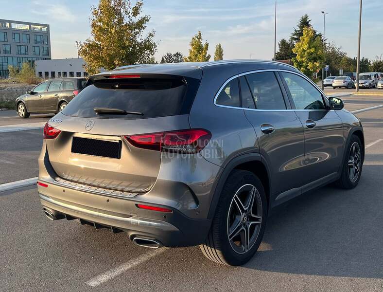 Mercedes Benz GLA 200 2xAMG