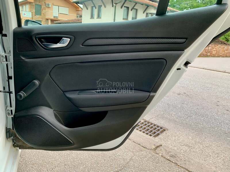 Renault Megane 1.5 BLUE DCI 95