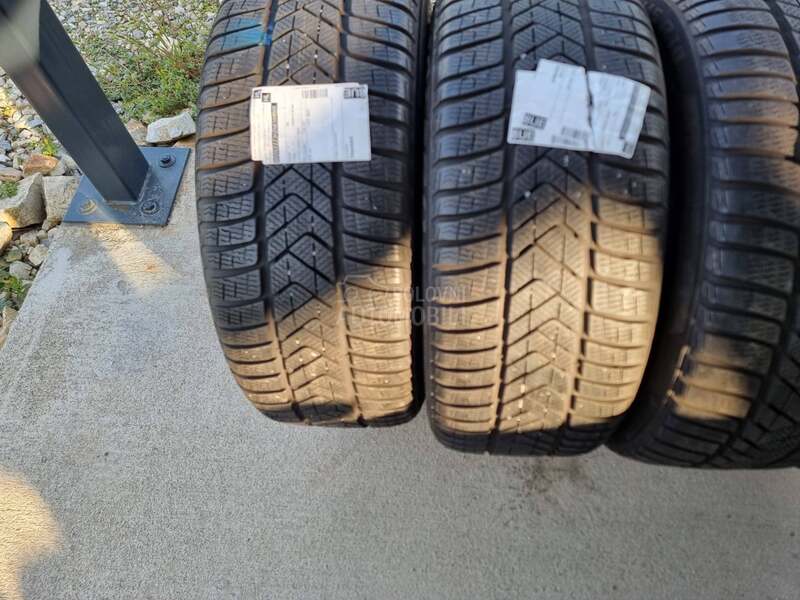 Pirelli 245/45 R18 Zimska