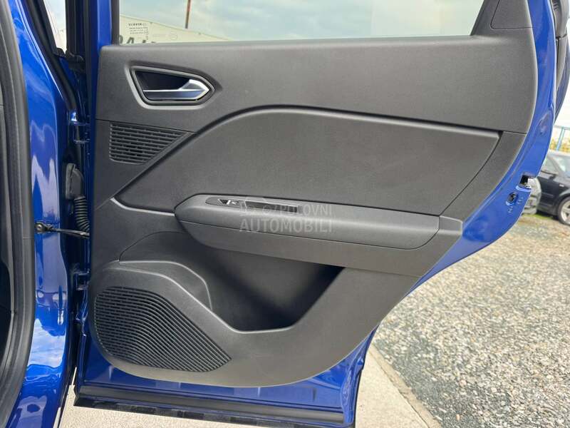Renault Captur MATRIX / HIBRID