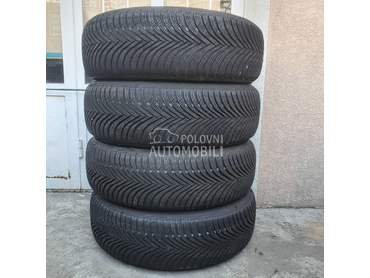 Michelin 215/65 R17 Zimska