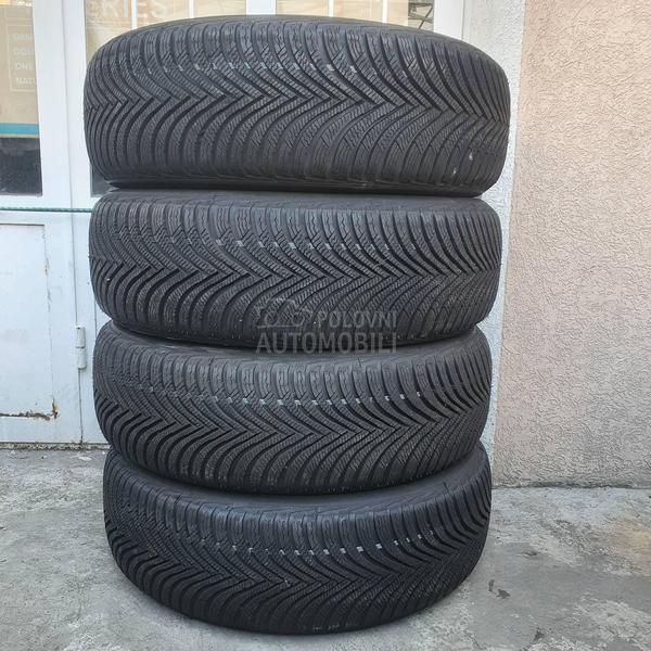 Michelin 215/65 R17 Zimska