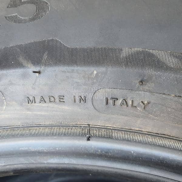 Michelin 215/65 R17 Zimska