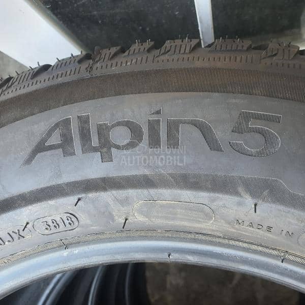 Michelin 215/65 R17 Zimska