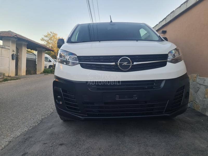 Opel Vivaro 2.0 cdti L3H1
