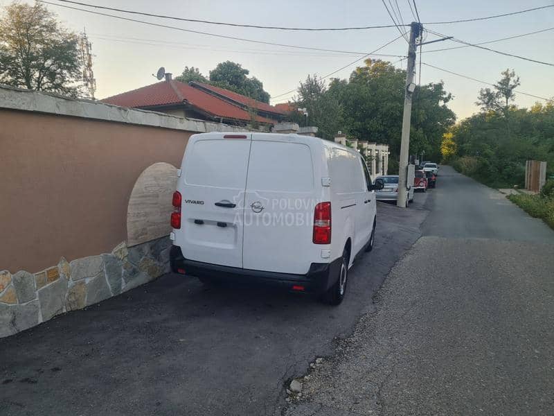 Opel Vivaro 2.0 cdti L3H1