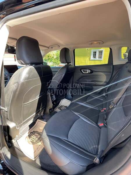 Jeep Compass 1.3 Limited