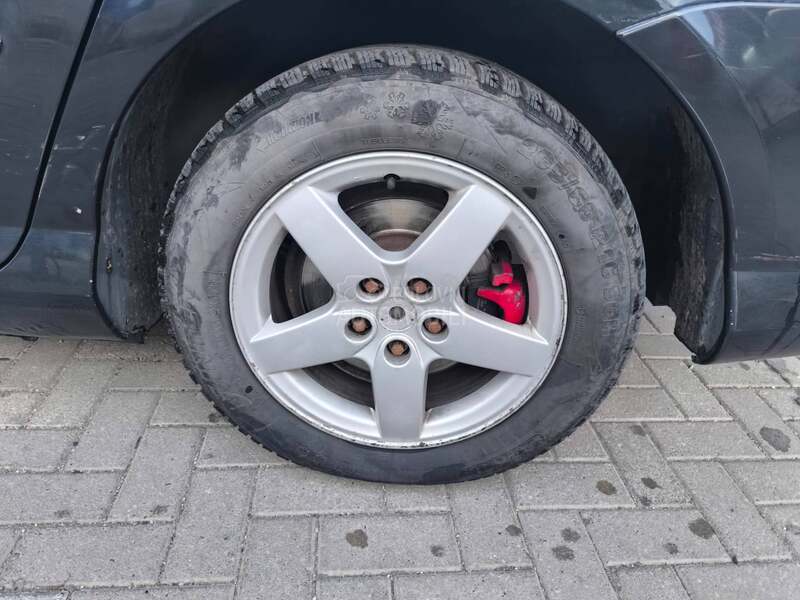 Peugeot 407 1.6 HDI