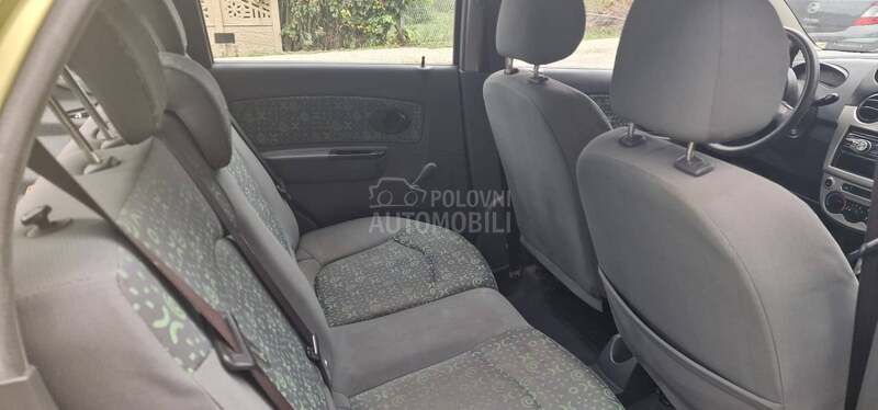 Chevrolet Spark 0.8 AC