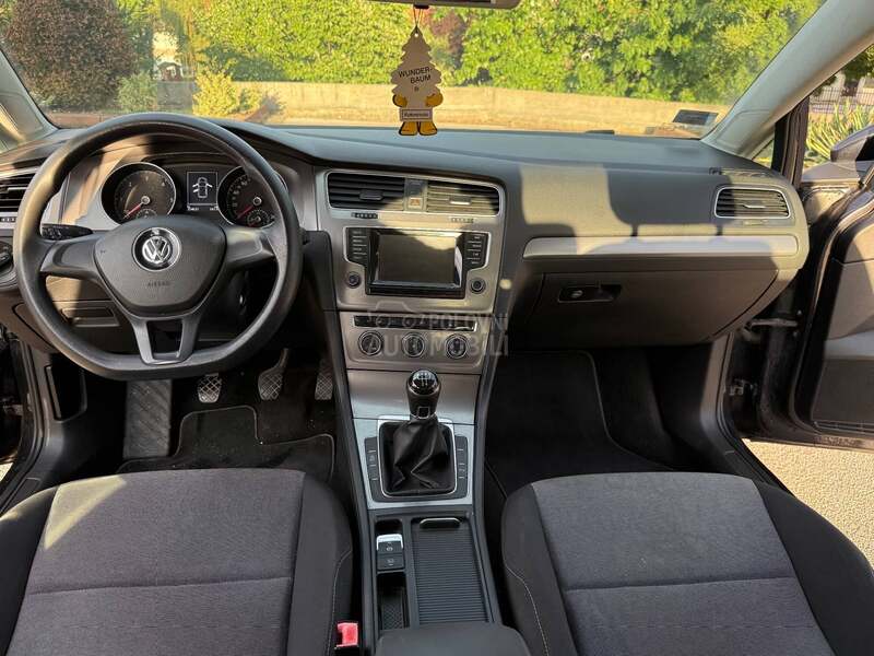 Volkswagen Golf 7 1.6