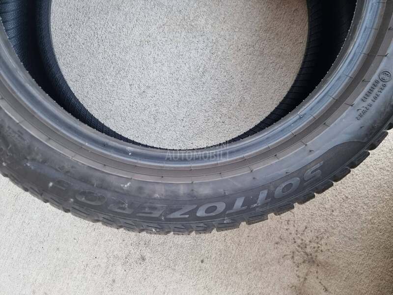 Pirelli 205/50 R17 Zimska