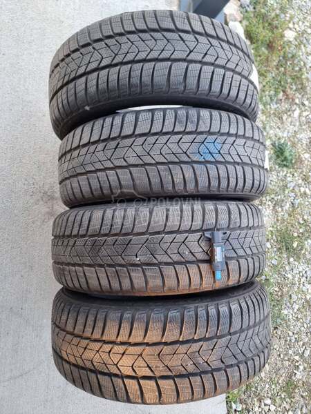 Pirelli 205/50 R17 Zimska