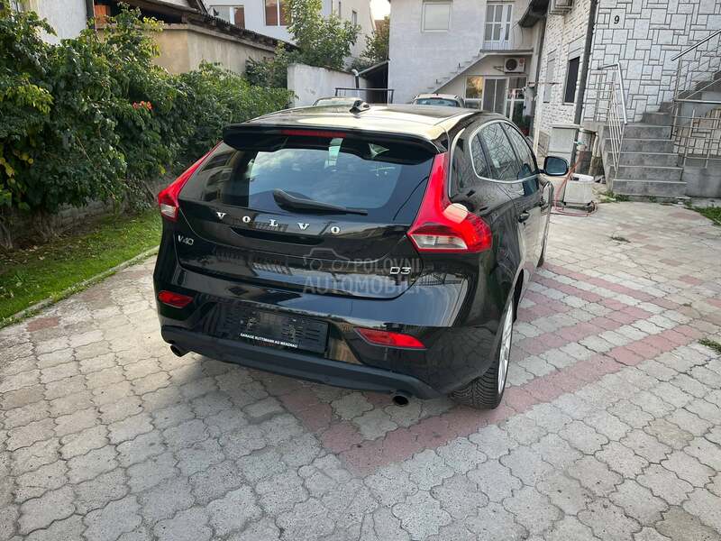 Volvo V40 D3 Summum CH
