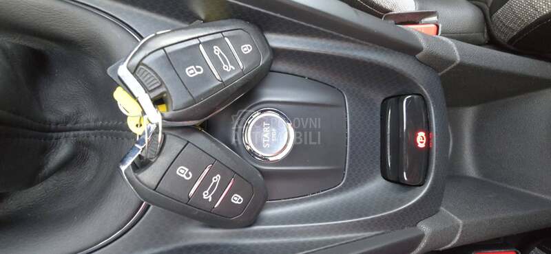 Citroen DS4 1.2 b crossback ful