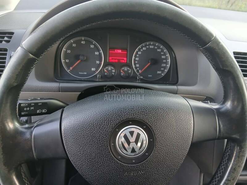 Volkswagen Touran TSI