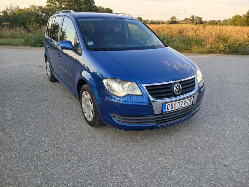 Volkswagen Touran TSI