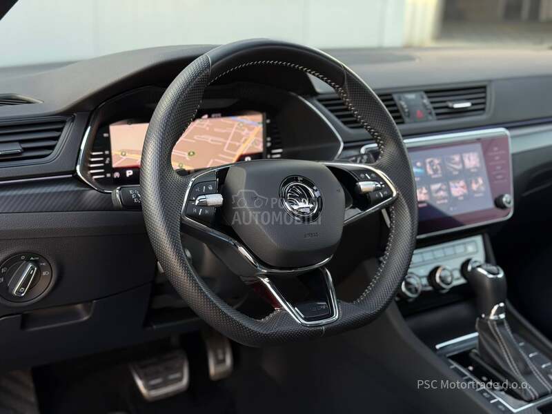 Škoda Superb SportLine/Pano/DCC