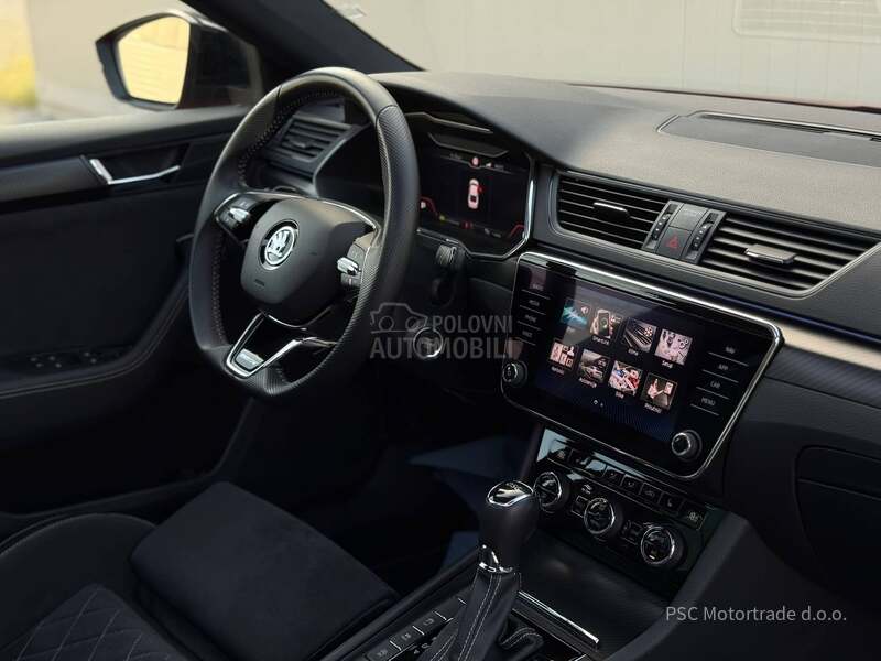 Škoda Superb SportLine/Pano/DCC