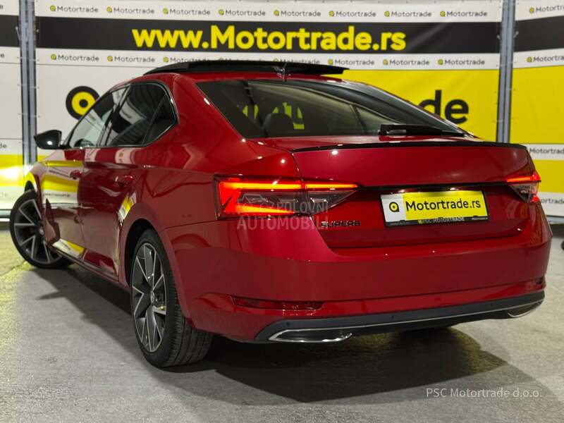 Škoda Superb SportLine/Pano/DCC