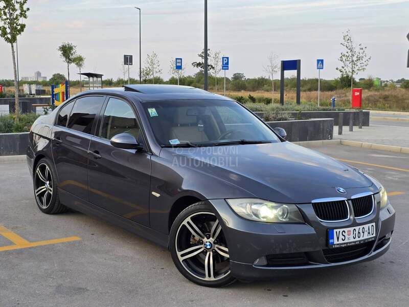 BMW 320 
