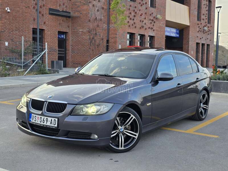 BMW 320 