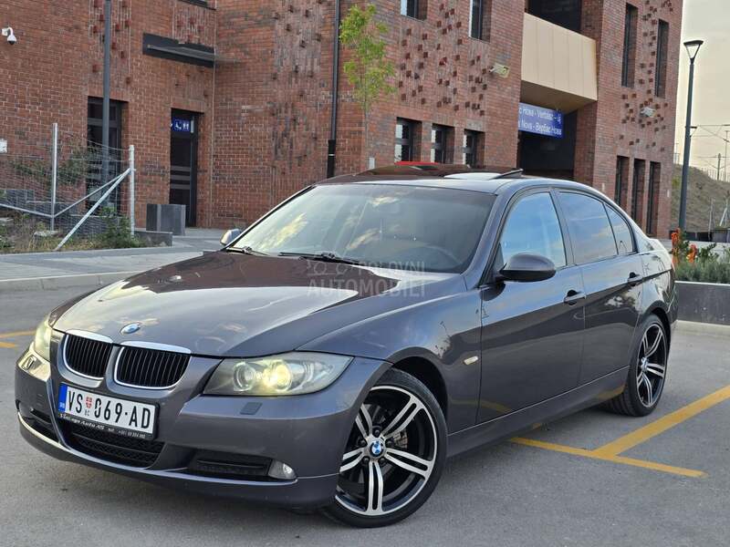 BMW 320 